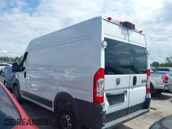 ✅ 2014 Ram ProMaster Cargo • VIN: 3C6TRVCG5EE106247 • Lot: 42982622. Wystawiony na IAAI z przebiegiem 163 795 mil. Bezpłatny archiwum sprzedaży aukcyjnych z USA i szczegółowy raport historii pojazdu na DreamBid. Zdjęcie 14.