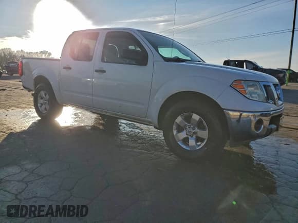 ✅ 2009 Nissan Frontier SE • VIN: 1N6AD07UX9C421668 • Lot: 95479255. Listed on Copart with 153,506 mi. Free auction sales archive from the USA and detailed vehicle history report at DreamBid. Image 3.