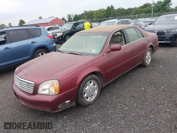 ✅ 2000 Cadillac DeVille • VIN: 1G6KD54Y4YU223532 • Lot: 43024352. Wystawiony na IAAI z przebiegiem 98 205 mil. Bezpłatny archiwum sprzedaży aukcyjnych z USA i szczegółowy raport historii pojazdu na DreamBid. Zdjęcie 2.