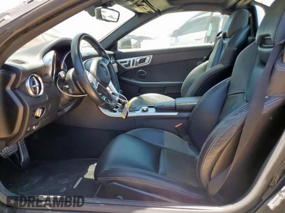 ✅ 2015 Mercedes-Benz SLK 250 • VIN: WDDPK4HA5FF097625 • Lot: 65039485. Listed on Copart with 105,157 mi. Free auction sales archive from the USA and detailed vehicle history report at DreamBid. Image 7.