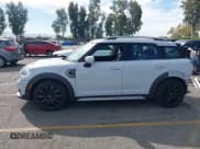 ✅ 2020 MINI Countryman Cooper S • VIN: WMZYW7C02L3L99325 • Lot: 43565781. Listed on IAAI with 55,520 mi. Free auction sales archive from the USA and detailed vehicle history report at DreamBid. Image 15.