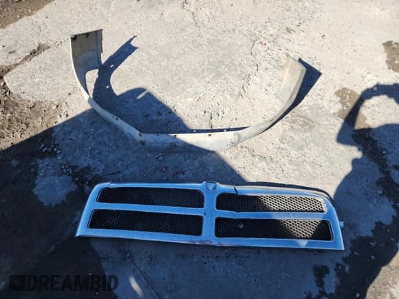 ✅ 2001 Dodge 1500 Work Special • VIN: 1B7HC16X81S348848 • Lot: 89535815. Wystawiony na Copart z przebiegiem 268 948 mil. Bezpłatny archiwum sprzedaży aukcyjnych z USA i szczegółowy raport historii pojazdu na DreamBid. Zdjęcie 12.