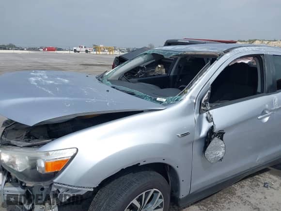 2017 Mitsubishi Outlander ES с VIN JA4AP3AUXHZ003248, выставлен на аукционе IAAI как лот 38843847 с пробегом 109 494 миль миль и . История ставок и продаж доступна на DreamBid. Изображение 13.