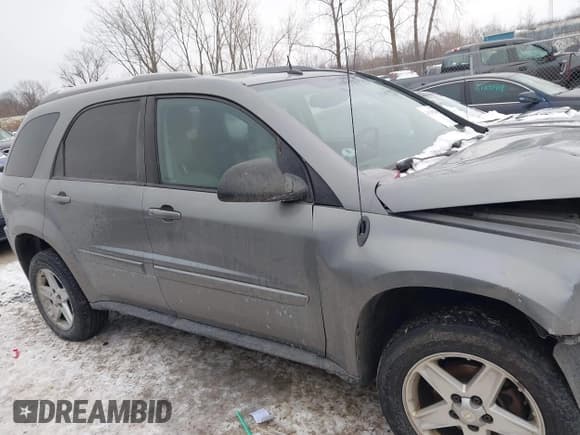 ✅ 2005 Chevrolet Equinox LT • VIN: 2CNDL73F556099135 • Лот: 41296236. Опубликован ранее на IAAI с пробегом Не указан. Бесплатный доступ к архиву аукционных продаж из США и подробный отчёт об истории автомобиля на DreamBid. Изображение 14.