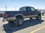 ✅ 2004 Ford F-250 XL • VIN: 1FTNX21P64EB34402 • Lot: 62897235. Wystawiony na Copart z przebiegiem 134 415 mil. Bezpłatny archiwum sprzedaży aukcyjnych z USA i szczegółowy raport historii pojazdu na DreamBid. Zdjęcie 3.