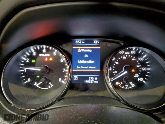 ✅ 2018 Nissan Rogue SL • VIN: JN8AT2MT0JW490664 • Lot: 94785555. Listed on Copart with 140,627 mi. Free auction sales archive from the USA and detailed vehicle history report at DreamBid. Image 9.