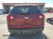 ✅ 2010 Chevrolet Traverse 1LT • VIN: 1GNLRFED4AS126232 • Lot: 61308014. Wystawiony na Copart z przebiegiem 185 140 mil. Bezpłatny archiwum sprzedaży aukcyjnych z USA i szczegółowy raport historii pojazdu na DreamBid. Zdjęcie 6.