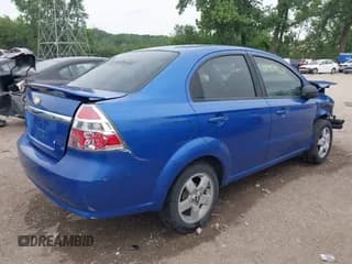 ✅ 2007 Chevrolet Aveo LT • VIN: KL1TG56677B065483 • Lot: 42429521. Wystawiony na IAAI z przebiegiem 199 082 mil. Bezpłatny archiwum sprzedaży aukcyjnych z USA i szczegółowy raport historii pojazdu na DreamBid. Zdjęcie 4.