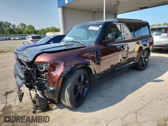 ✅ 2024 Land Rover Defender X • VIN: SALEXFEU2R2264914 • Лот: 71529865. Опубликован ранее на Copart с пробегом 17 726 миль. Бесплатный доступ к архиву аукционных продаж из США и подробный отчёт об истории автомобиля на DreamBid. Изображение 1.
