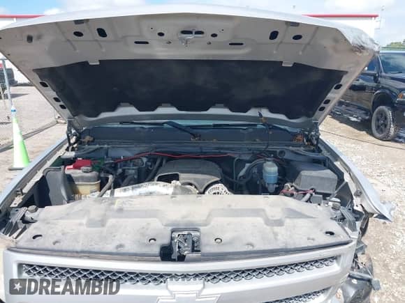 2010 Chevrolet Silverado 1500 LT с VIN 1GCSKSE33AZ173896, выставлен на аукционе IAAI как лот 43259193 с пробегом 143 529 миль миль и . История ставок и продаж доступна на DreamBid. Изображение 10.