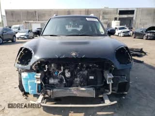 ✅ 2020 MINI Countryman Cooper S • VIN: WMZYX1C04L3L27083 • Lot: 68603514. Listed on Copart with 27,701 mi. Free auction sales archive from the USA and detailed vehicle history report at DreamBid. Image 5.