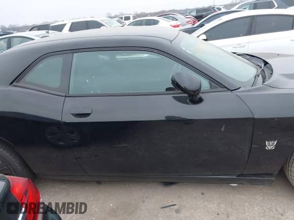 2014 Dodge Challenger R/T 100th Anniversary Appearance with VIN 2C3CDYBT6EH242063, listed as a IAAI auction lot 41490675 with 143,802 mi miles and . Bid and sale history available at DreamBid. Image 13.