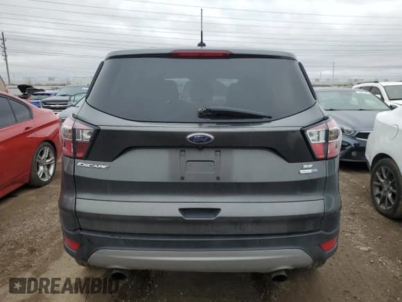 ✅ 2017 Ford Escape SE • VIN: 1FMCU9GD5HUE49110 • Lot: 51139785. Wystawiony na Copart z przebiegiem 174 399 mil. Bezpłatny archiwum sprzedaży aukcyjnych z USA i szczegółowy raport historii pojazdu na DreamBid. Zdjęcie 6.