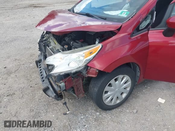 ✅ 2015 Nissan Note S Plus • VIN: 3N1CE2CP7FL386269 • Лот: 43106478. Опубликован ранее на IAAI с пробегом 54 525 миль. Бесплатный доступ к архиву аукционных продаж из США и подробный отчёт об истории автомобиля на DreamBid. Изображение 18.