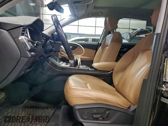 ✅ 2020 Audi Q7 Premium • VIN: WA1AXAF76LD000683 • Lot: 96038535. Listed on Copart with 96,003 mi. Free auction sales archive from the USA and detailed vehicle history report at DreamBid. Image 7.