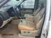 2008 Chevrolet Silverado 3500HD DRW LTZ с VIN 1GCJK33618F206520, выставлен на аукционе Copart как лот 77017104 с пробегом 132 687 миль миль и Списание • Salvage title. История ставок и продаж доступна на DreamBid. Изображение 7.