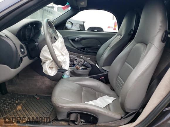 ✅ 2003 Porsche Boxster • VIN: WP0CA29893U622611 • Lot: 85132925. Wystawiony na Copart z przebiegiem Nie podano. Bezpłatny archiwum sprzedaży aukcyjnych z USA i szczegółowy raport historii pojazdu na DreamBid. Zdjęcie 7.