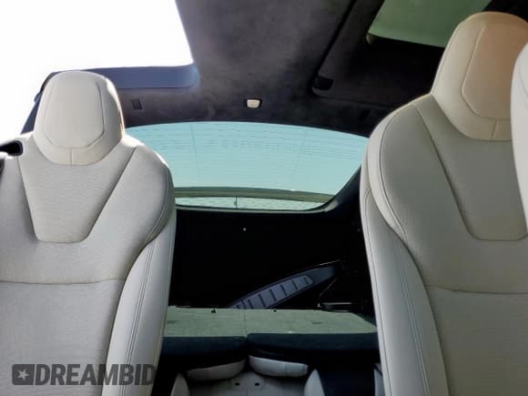 ✅ 2023 Tesla Model X • VIN: 7SAXCBE57PF373069 • Лот: 65409205. Опубликован ранее на Copart с пробегом Не указан. Бесплатный доступ к архиву аукционных продаж из США и подробный отчёт об истории автомобиля на DreamBid. Изображение 10.