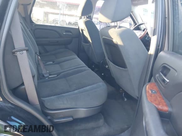 ✅ 2007 Chevrolet Tahoe LS • VIN: 1GNFC13J67J380694 • Лот: 43476753. Опубликован ранее на IAAI с пробегом 258 747 миль. Бесплатный доступ к архиву аукционных продаж из США и подробный отчёт об истории автомобиля на DreamBid. Изображение 8.