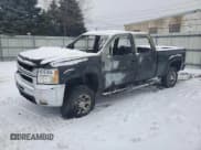 ✅ 2009 Chevrolet Silverado 2500HD LT • VIN: 1GCHK53639F178926 • Лот: 86167054. Опубликован ранее на Copart с пробегом Не указан. Бесплатный доступ к архиву аукционных продаж из США и подробный отчёт об истории автомобиля на DreamBid. Изображение 1.