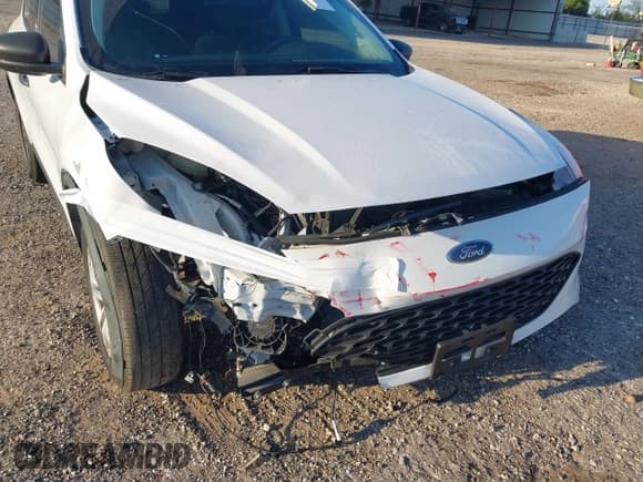 ✅ 2022 Ford Escape S • VIN: 1FMCU9F61NUA62374 • Lot: 43372913. Listed on IAAI with 53,383 mi. Free auction sales archive from the USA and detailed vehicle history report at DreamBid. Image 6.