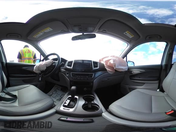 ✅ 2018 Honda Pilot EX-L • VIN: 5FNYF6H76JB035649 • Лот: 43004811. Опубликован ранее на IAAI с пробегом 84 008 миль. Бесплатный доступ к архиву аукционных продаж из США и подробный отчёт об истории автомобиля на DreamBid. Изображение 20.