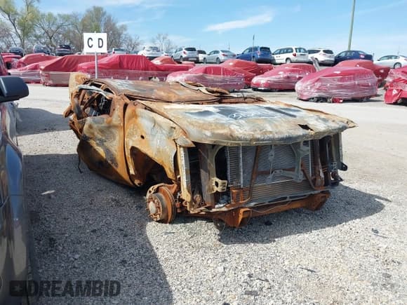 ✅ 2011 Chevrolet Silverado 2500HD LTZ • VIN: 1GC1KYC82BF129484 • Lot: 39110624. Listed on IAAI with Not provided. Free auction sales archive from the USA and detailed vehicle history report at DreamBid. Image 1.