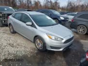 ✅ 2018 Ford Focus SE • VIN: 1FADP3FE2JL318614 • Lot: 43926795. Wystawiony na IAAI z przebiegiem 60 247 mil. Bezpłatny archiwum sprzedaży aukcyjnych z USA i szczegółowy raport historii pojazdu na DreamBid. Zdjęcie 1.