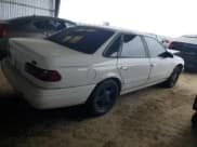 ✅ 1994 Ford Taurus GL • VIN: 1FALP52U5RA259098 • Lot: 85495274. Listed on Copart with 83,616 mi. Free auction sales archive from the USA and detailed vehicle history report at DreamBid. Image 3.