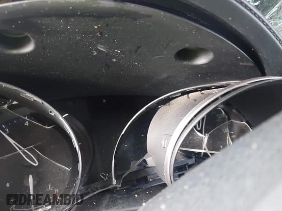 ✅ 2018 Toyota C-HR XLE • VIN: NMTKHMBX3JR025328 • Lot: 43370366. Listed on IAAI with Not provided. Free auction sales archive from the USA and detailed vehicle history report at DreamBid. Image 7.