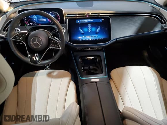 ✅ 2024 Mercedes-Benz E 350 • VIN: W1KLF4HB5RA082085 • Lot: 93689925. Listed on Copart with 10,885 mi. Free auction sales archive from the USA and detailed vehicle history report at DreamBid. Image 8.