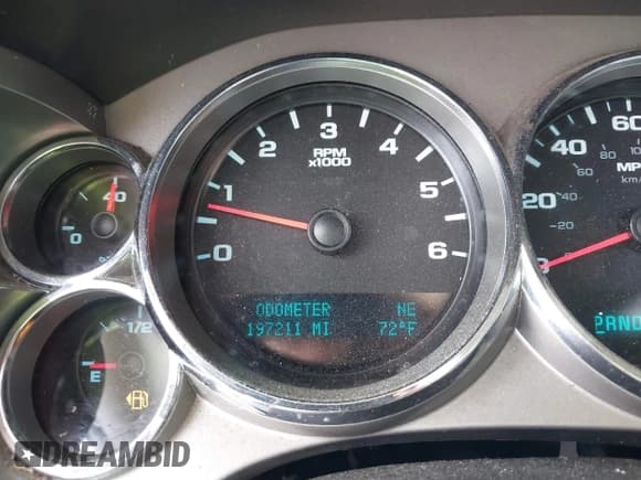 ✅ 2012 GMC Sierra 1500 SLE • VIN: 1GTR2VE72CZ307643 • Lot: 42496016. Wystawiony na IAAI z przebiegiem 197 212 mil. Bezpłatny archiwum sprzedaży aukcyjnych z USA i szczegółowy raport historii pojazdu na DreamBid. Zdjęcie 15.