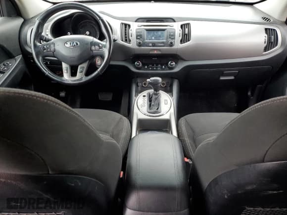 ✅ 2014 Kia Sportage EX • VIN: KNDPCCAC1E7644685 • Lot: 86309555. Listed on Copart with 169,788 mi. Free auction sales archive from the USA and detailed vehicle history report at DreamBid. Image 8.