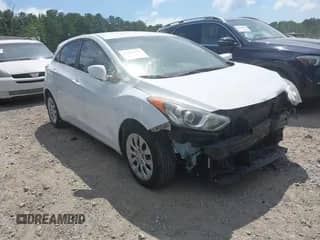 2017 Hyundai Elantra с VIN KMHD35LH1HU383289, выставлен на аукционе IAAI как лот 42806991 с пробегом 87 000 миль миль и . История ставок и продаж доступна на DreamBid. Изображение 1.