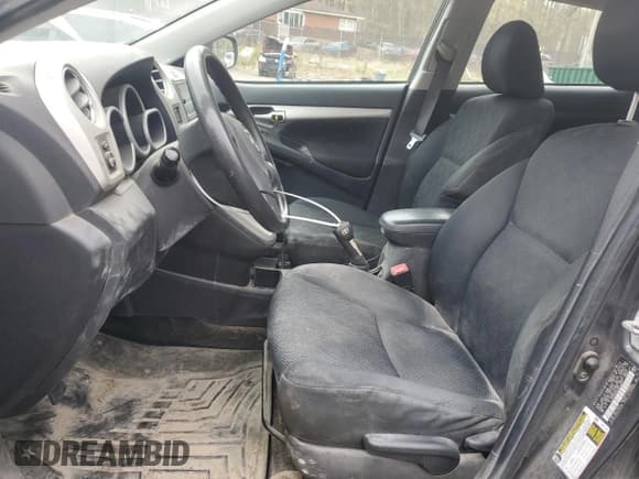 ✅ 2010 Toyota Matrix S • VIN: 2T1LE4EE0AC015812 • Lot: 52496185. Wystawiony na Copart z przebiegiem 205 767 mil. Bezpłatny archiwum sprzedaży aukcyjnych z USA i szczegółowy raport historii pojazdu na DreamBid. Zdjęcie 7.