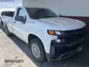 2021 Chevrolet Silverado 1500 Work Truck z VIN 3GCNWAEF8MG164749, wystawiony jako IAAI lot #43632324 z przebiegiem 90 987 mil mil oraz . Historia ofert i sprzedaży dostępna na DreamBid. Obrazek 6.
