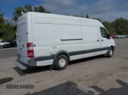 ✅ 2011 Mercedes-Benz Sprinter Cargo • VIN: WD3PE8CB3B5605335 • Лот: 43354345. Опубликован ранее на IAAI с пробегом 421 045 миль. Бесплатный доступ к архиву аукционных продаж из США и подробный отчёт об истории автомобиля на DreamBid. Изображение 4.