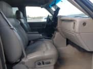 ✅ 2000 Chevrolet Silverado 1500 LT • VIN: 1GCEK19TXYE140025 • Lot: 43823431. Listed on IAAI with 149,235 mi. Free auction sales archive from the USA and detailed vehicle history report at DreamBid. Image 5.