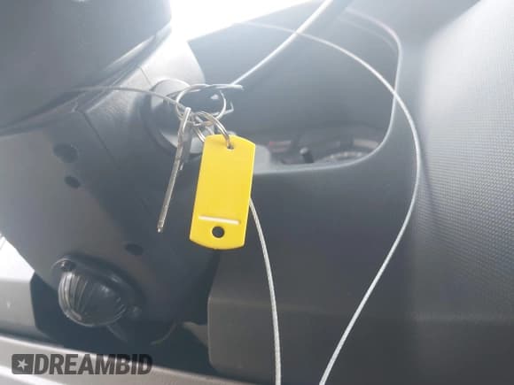 ✅ 2012 Ford Econoline Cargo Commercial • VIN: 1FDSS3EL1CDB10281 • Lot: 41410176. Wystawiony na IAAI z przebiegiem 590 744 mil. Bezpłatny archiwum sprzedaży aukcyjnych z USA i szczegółowy raport historii pojazdu na DreamBid. Zdjęcie 11.