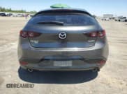 ✅ 2020 Mazda 3 Premium • VIN: JM1BPBNM1L1164240 • Lot: 61675365. Wystawiony na Copart z przebiegiem 90 509 mil. Bezpłatny archiwum sprzedaży aukcyjnych z USA i szczegółowy raport historii pojazdu na DreamBid. Zdjęcie 6.