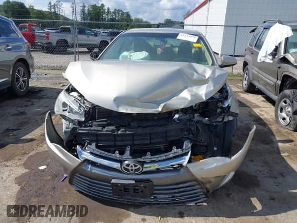 2017 Toyota Camry XLE с VIN 4T1BF1FK4HU402271, выставлен на аукционе IAAI как лот 43233974 с пробегом 88 793 миль миль и . История ставок и продаж доступна на DreamBid. Изображение 12.