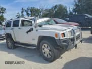 ✅ 2008 Hummer H3 Luxury • VIN: 5GTEN13E188175643 • Lot: 93955015. Wystawiony na Copart z przebiegiem 354 661 mil. Bezpłatny archiwum sprzedaży aukcyjnych z USA i szczegółowy raport historii pojazdu na DreamBid. Zdjęcie 4.