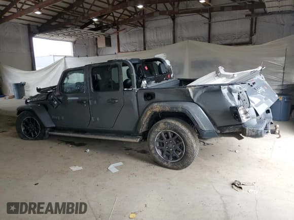 ✅ 2021 Jeep Gladiator Overland • VIN: 1C6HJTFG3ML599963 • Lot: 62892165. Listed on Copart with Not provided. Free auction sales archive from the USA and detailed vehicle history report at DreamBid. Image 2.