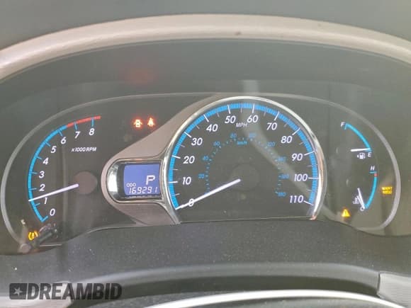 ✅ 2014 Toyota Sienna XLE • VIN: 5TDYK3DC6ES425990 • Lot: 95483855. Listed on Copart with 169,291 mi. Free auction sales archive from the USA and detailed vehicle history report at DreamBid. Image 9.