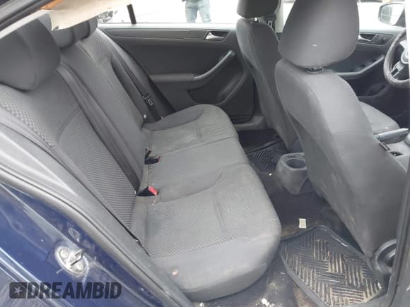 ✅ 2012 Volkswagen Jetta • VIN: 3VW2K7AJ1CM315472 • Lot: 43784260. Listed on IAAI with 170,349 mi. Free auction sales archive from the USA and detailed vehicle history report at DreamBid. Image 8.