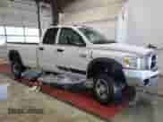 2008 Dodge 3500 Laramie z VIN 3D7MX38AX8G188700, wystawiony jako Copart lot #84154984 z przebiegiem 224 985 mil mil oraz Szkoda całkowita • Salvage title. Historia ofert i sprzedaży dostępna na DreamBid. Obrazek 4.