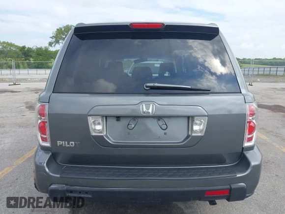 ✅ 2008 Honda Pilot EX-L • VIN: 5FNYF28568B017797 • Лот: 42972902. Опубликован ранее на IAAI с пробегом 71 506 миль. Бесплатный доступ к архиву аукционных продаж из США и подробный отчёт об истории автомобиля на DreamBid. Изображение 16.