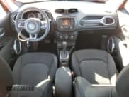 ✅ 2019 Jeep Renegade Upland • VIN: ZACNJBAB2KPK81288 • Lot: 86770045. Wystawiony na Copart z przebiegiem 118 314 mil. Bezpłatny archiwum sprzedaży aukcyjnych z USA i szczegółowy raport historii pojazdu na DreamBid. Zdjęcie 8.