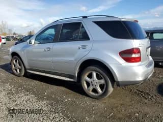 ✅ 2008 Mercedes-Benz M 350 • VIN: 4JGBB86E68A354109 • Лот: 92491085. Опубликован ранее на Copart с пробегом 172 944 миль. Бесплатный доступ к архиву аукционных продаж из США и подробный отчёт об истории автомобиля на DreamBid. Изображение 2.