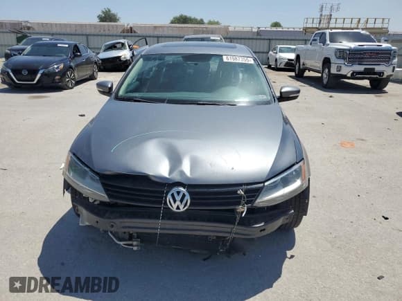 ✅ 2011 Volkswagen Jetta SE • VIN: 3VWDX7AJXBM306665 • Lot: 61987355. Listed on Copart with 155,404 mi. Free auction sales archive from the USA and detailed vehicle history report at DreamBid. Image 5.